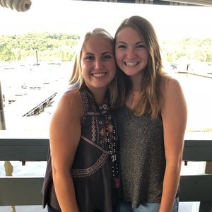 Meet your Posher, Molly